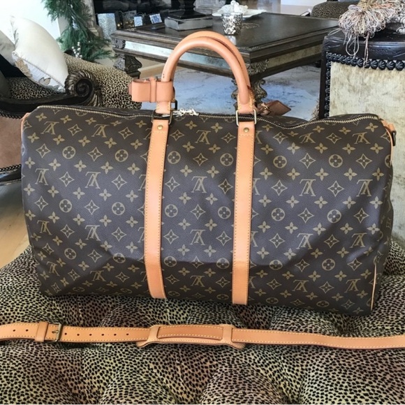 Louis Vuitton Monogram Keepall 55 BandolierTravel Bag - Picture 4 of 16
